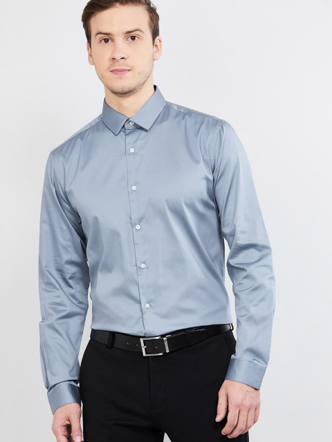 

max Men Grey Slim Fit Solid Formal Shirt