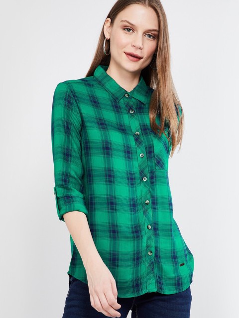 

max Women Green & Navy Blue Regular Fit Checked Casual Shirt