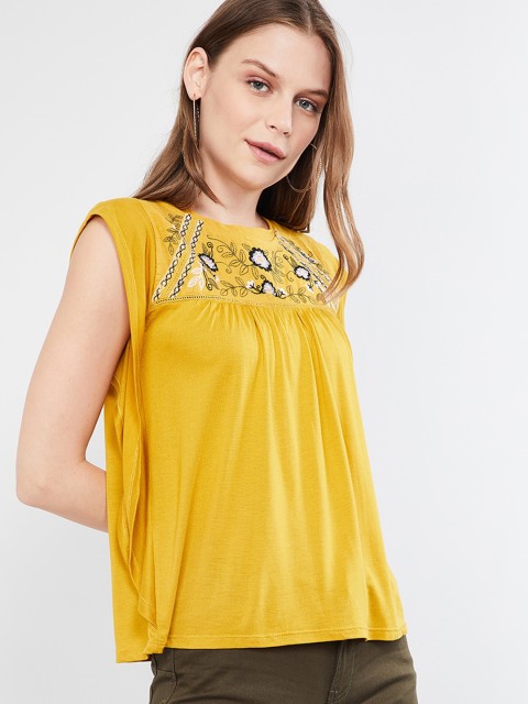 

max Women Yellow Printed Top