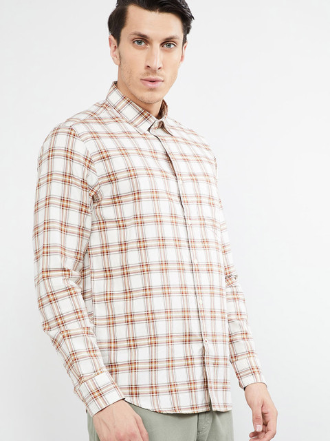 

max Men White & Beige Regular Fit Checked Casual Shirt