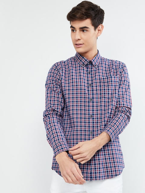 

max Men Blue & Red Slim Fit Checked Casual Shirt