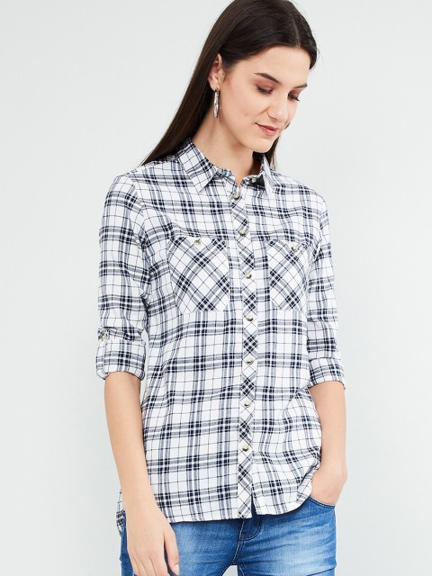 

max Women Off-White & Blue Regular Fit Checked Casual Shirt