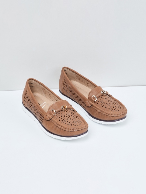 

max Women Tan Brown Laser Cut Loafers