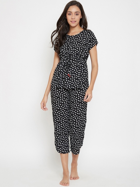 

The Kaftan Company Women Black & White Printed Night suit