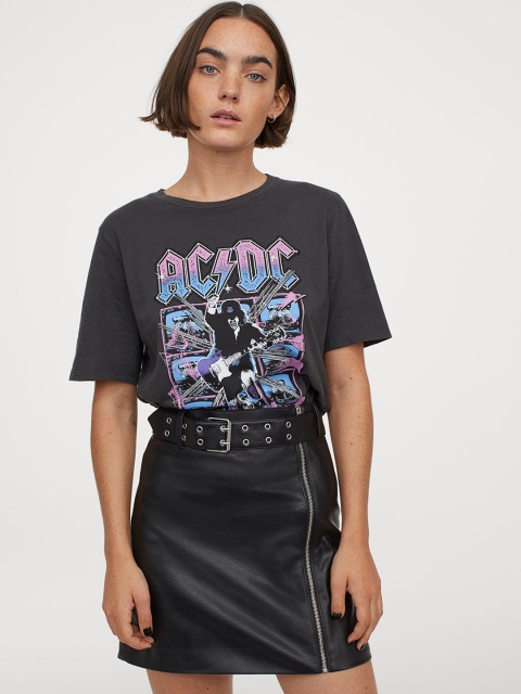 

H&M Women Black Imitation Leather Skirt