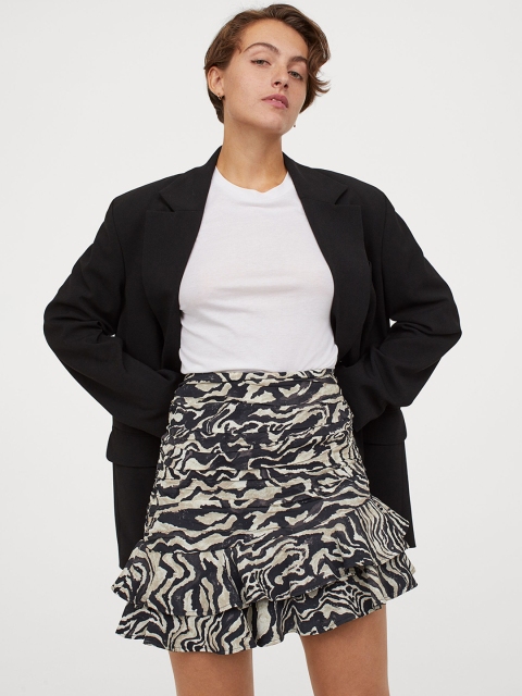 

H&M Women White & Black Draped Skirt