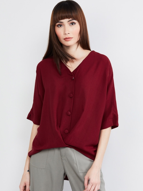 

max Women Maroon Solid High-Low Top