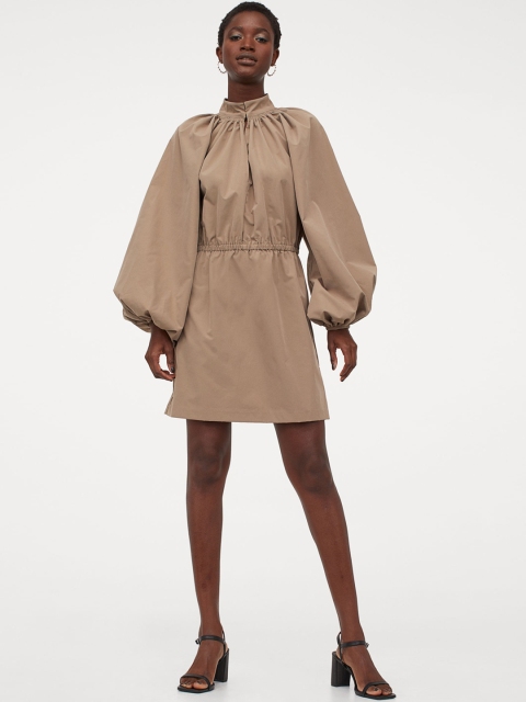 

H&M Women Beige Solid Stand-Up Collar Dress