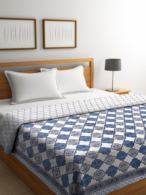 

Rajasthan Decor Blue & White Ethnic Motifs AC Room 120 GSM Double Bed Dohar