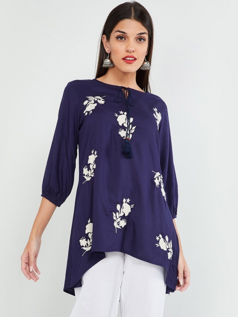 

max Women's Navy Blue & White Embroidered Tunic