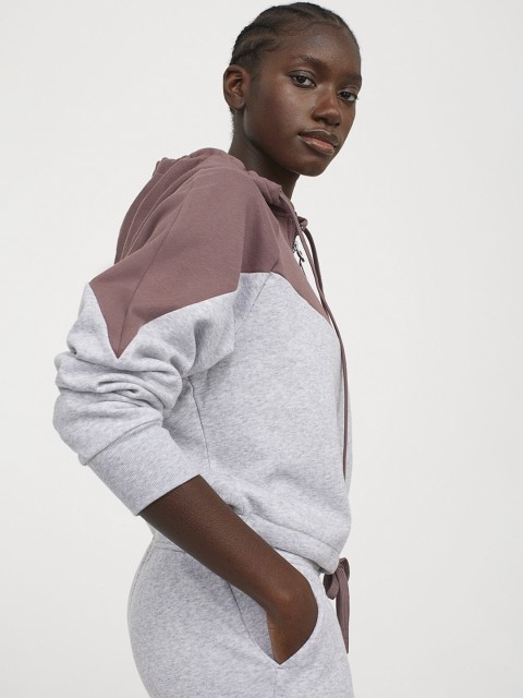 

H&M Women White & Pink Block-coloured Sports Top