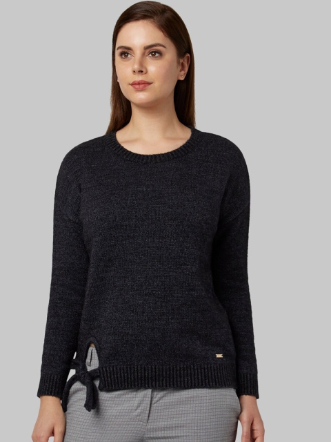

Park Avenue Woman Blue Solid Pullover Sweater