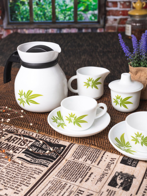 

Laopala 15 Pcs White & Green Printed Opalware Kettle Set Set