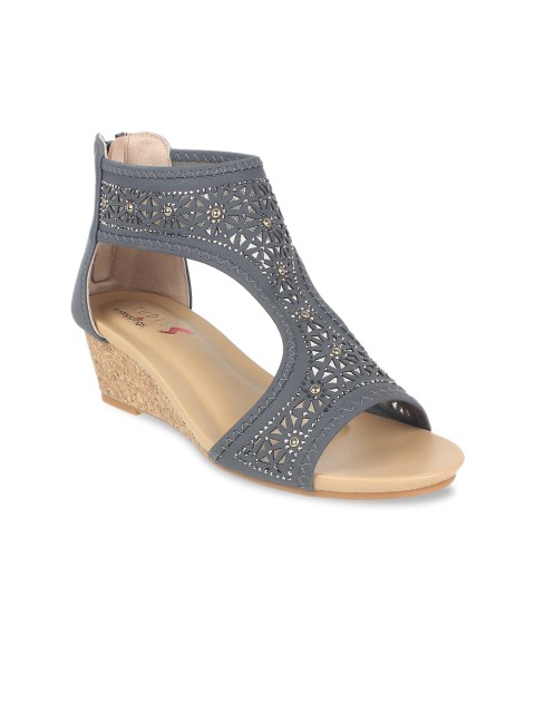 

STEPpings Women Grey Textured Sandals