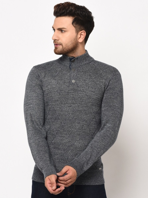 

98 Degree North Men Charcoal Grey Solid Pullover Sweater