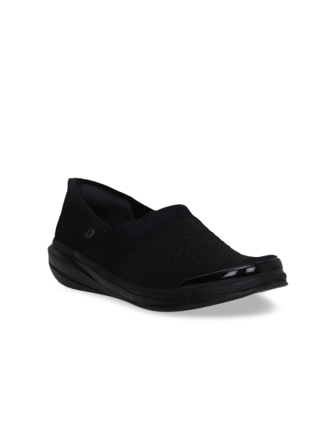 

Naturalizer Women Black Slip-On Sneakers