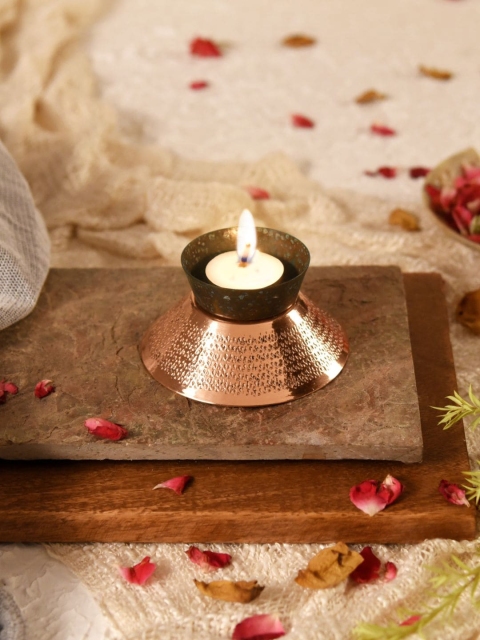 

Unravel India Coppper-Toned Lacquer Coated Teal Appeal Tealights, Copper