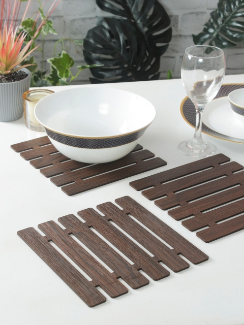

eyda Set of 6 Coffee Brown Wooden Pot Holders