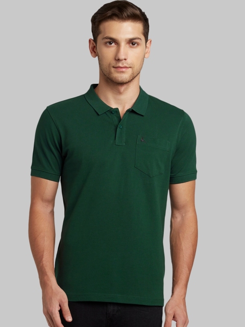 

Parx Men Green Solid Polo Collar T-shirt