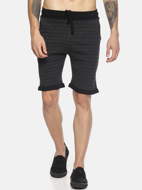 

Masculino Latino Men Charcoal Grey Checked Regular Fit Regular Shorts