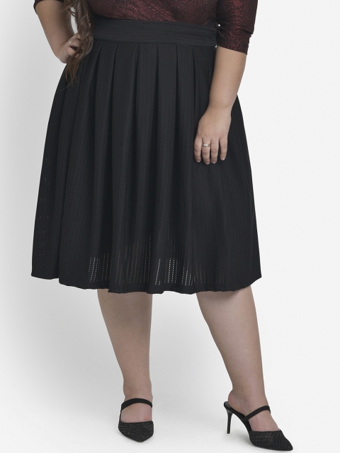 

Martini Women Black Solid Flared Knee-Length Skirt