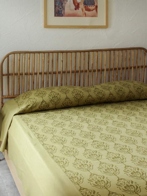 

House This Green Printed Dora Double Bed Cover