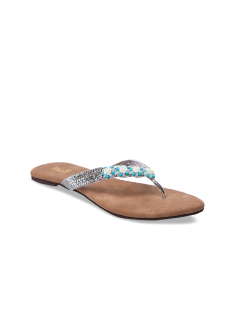 

Inc 5 Women Silver-Toned Embellished T-Strap Flats
