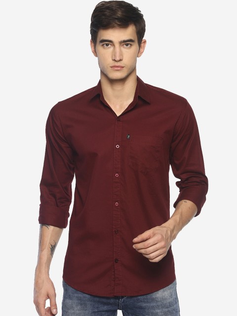 

LEVIZO Men Maroon Premium Regular Fit Solid Casual Shirt