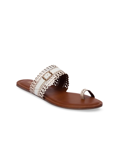 

Inc 5 Women White Solid One Toe Flats