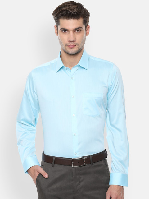 

Van Heusen Men Blue Regular Fit Solid Formal Shirt