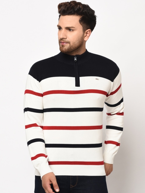

98 Degree North Men White Striped Pullover Sweater