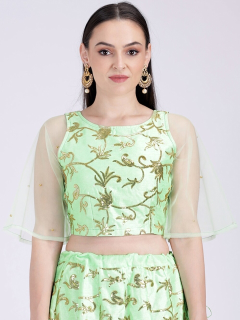 

studio rasa Women Green Embellished Fitted Ethnic Crop Top