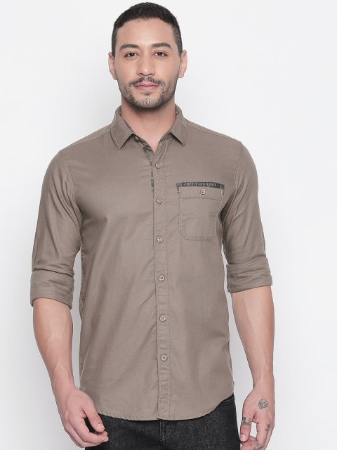 

Mufti Men Taupe Slim Fit Solid Casual Shirt