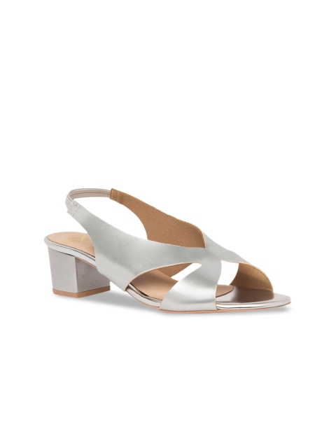 

Sole To Soul Women Silver Solid Peep Toes