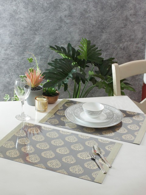 

eyda Set of 6 Grey Printed PVC Jacquard Sustainable Table Placemats