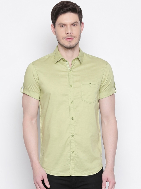 

Mufti Men Green Slim Fit Solid Casual Shirt