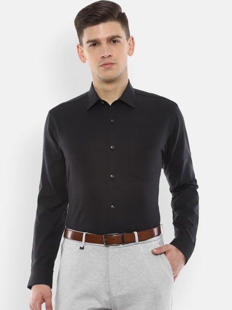 

Van Heusen Men Black Regular Fit Self Design Formal Shirt