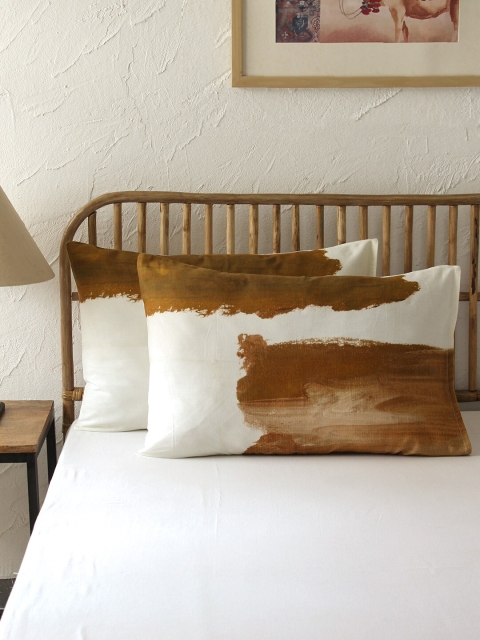 

House This Set Of 2 White & Brown Stain Printed Pillow Covers