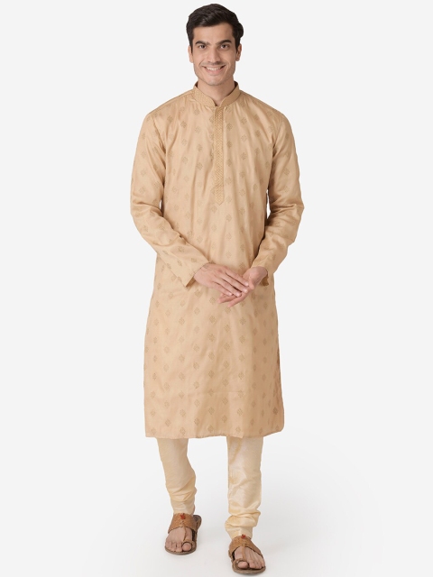 

Sanwara Men Gold-Coloured Embroidered Straight Kurta