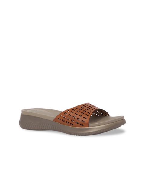 

Sole To Soul Women Brown Textured Comfort Heels