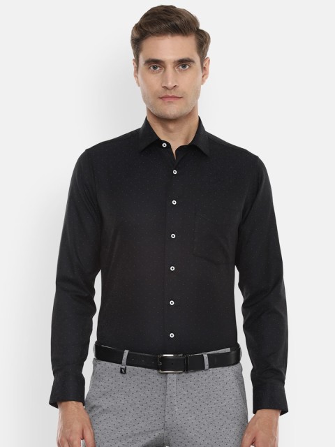 

Van Heusen Men Black Slim Fit Printed Formal Shirt