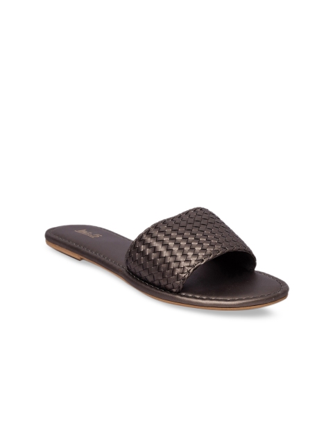 

Inc 5 Women Gunmetal-Toned Woven Design Open Toe Flats, Metallic