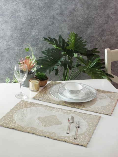 

eyda Set of 6 Gold & Off-White Ethnic Motifs Embellished Table Placemats