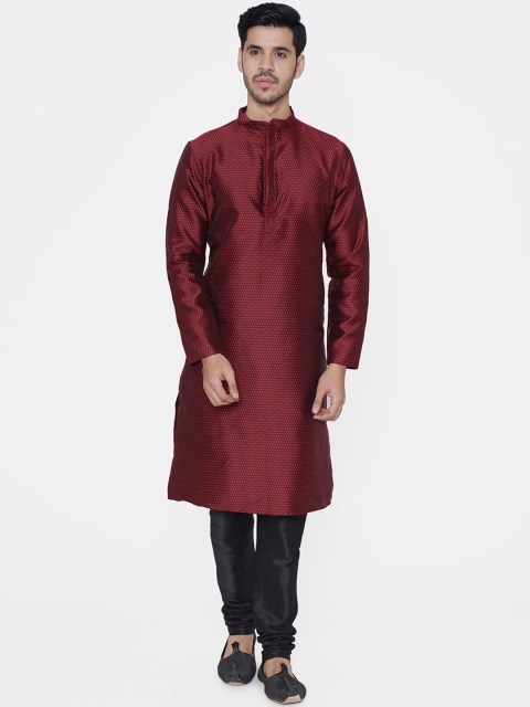 

TABARD Men Red & Black Self Design Kurta with Pyjamas