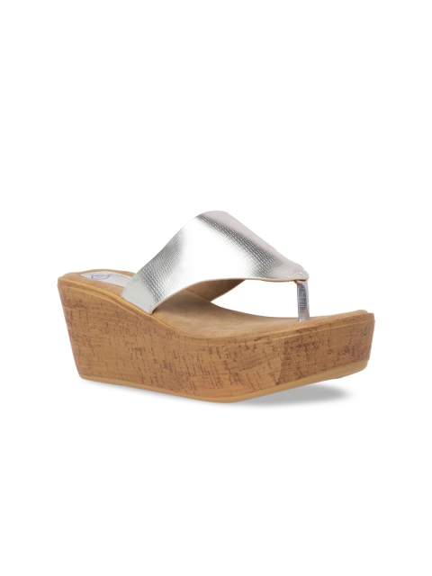 

Sole To Soul Women Silver-Toned Solid Wedges