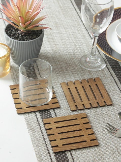 

eyda Set of 6 Brown Wooden Square Sustainable Coasters