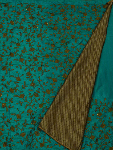 

Pothys Green Embroidered Saree