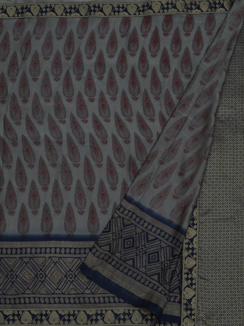 

Pothys Grey Printed Poly Georgette Saree