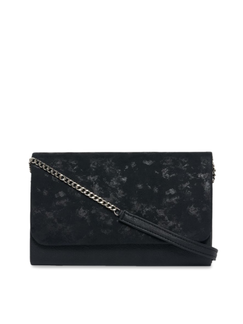

Tokyo Talkies Black Solid Clutch