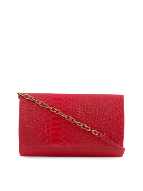 

Tokyo Talkies Red Textured Clutch